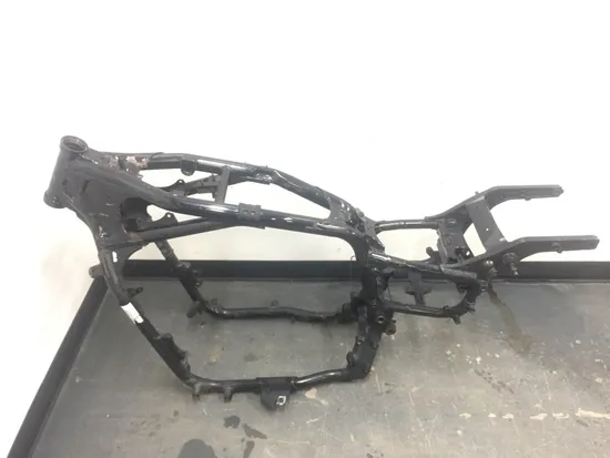 Main Frame Chassis 2002 Kawasaki Vulcan 1500 VN1500L Nomad FI 2281