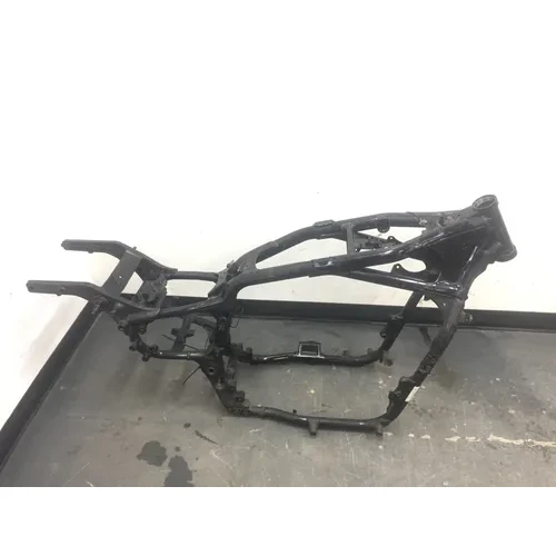Main Frame Chassis 2002 Kawasaki Vulcan 1500 VN1500L Nomad FI 2281 9