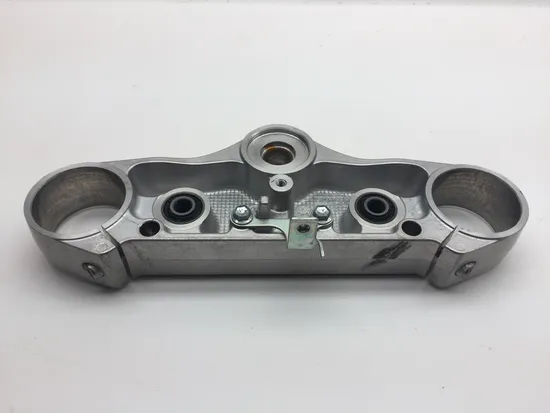 Upper Triple Tree Top Fork Clamp 2006 Suzuki Boulevard M109R 2292 x