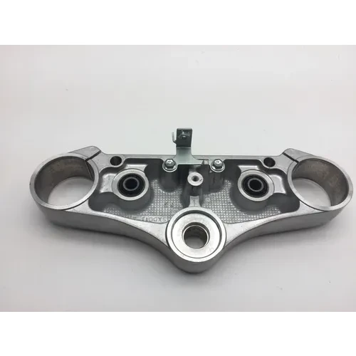 Upper Triple Tree Top Fork Clamp 2006 Suzuki Boulevard M109R 2292 x 3