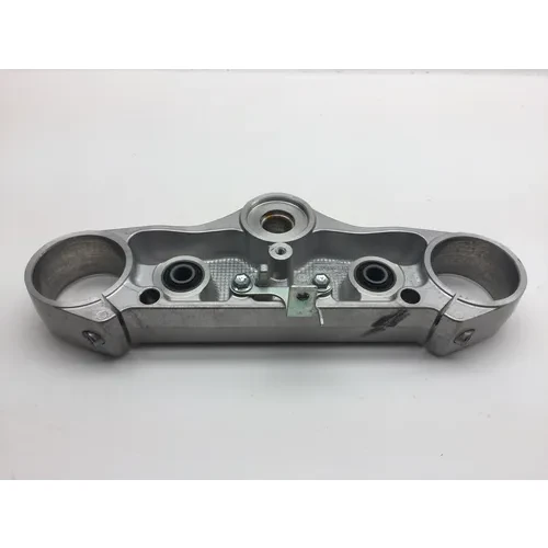 Upper Triple Tree Top Fork Clamp 2006 Suzuki Boulevard M109R 2292 x 4