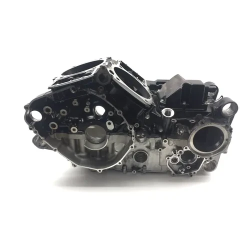 Upper Lower Center Cases Case 2006 Suzuki Boulevard M109R 2292A x