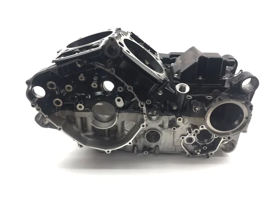 Upper Lower Center Cases Case 2006 Suzuki Boulevard M109R 2292A x