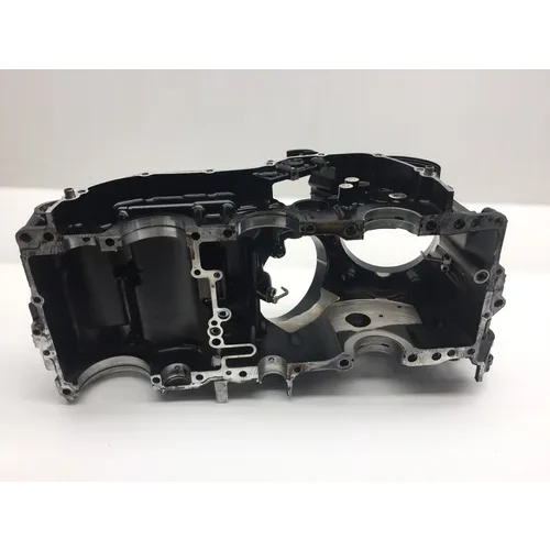 Upper Lower Center Cases Case 2006 Suzuki Boulevard M109R 2292A x 7