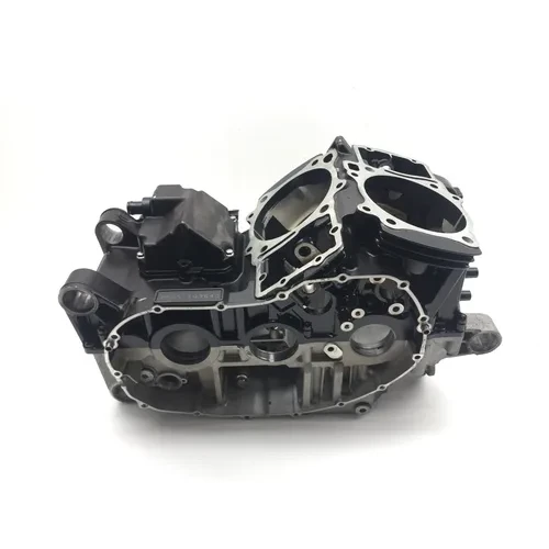 Upper Lower Center Cases Case 2006 Suzuki Boulevard M109R 2292A x 3