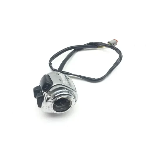 Left Headlight Bar Switch 2005 Harley-Davidson Dyna Low Rider EFI FXDLI 2286 x 2