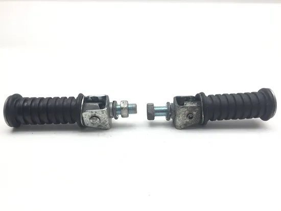 Harley Left Rear Back Passenger Peg Bracket from 1992 Softail EVO FXSTC x