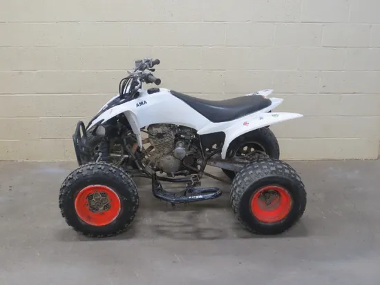 Footpeg Foot Peg Bolts 2010 Yamaha Raptor 250 YFM250R 2312A