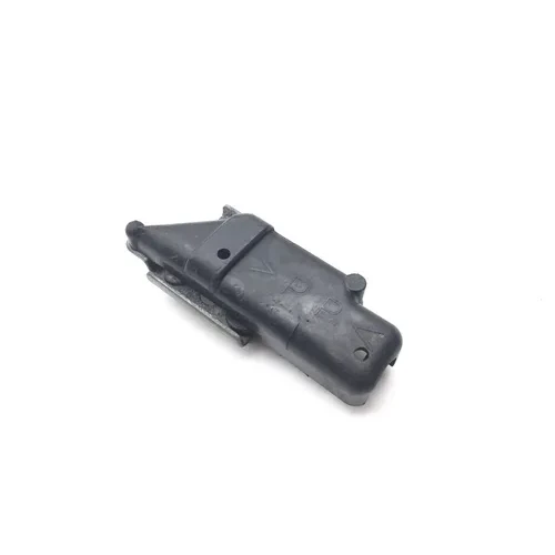 Rear Seat Trunk Latch 2002 Yamaha YZF R1 2304A 3