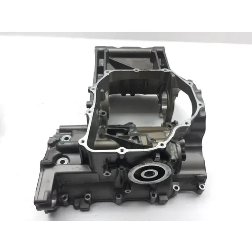 VFR 1200 Upper Lower Center Cases Case from 2010 Honda VFR1200A 2309A 8