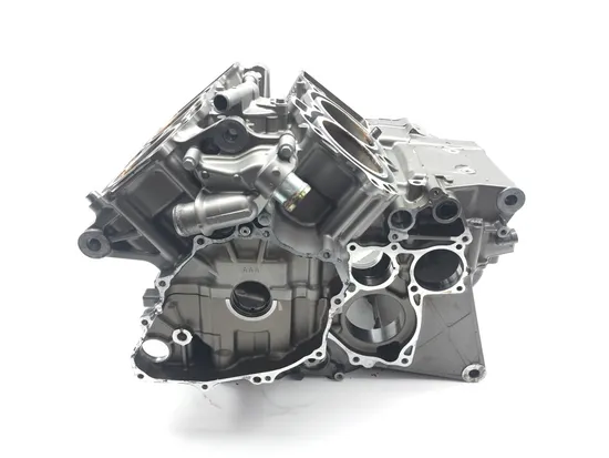 VFR 1200 Upper Lower Center Cases Case from 2010 Honda VFR1200A 2309A