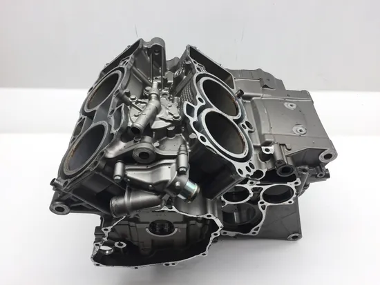 VFR 1200 Upper Lower Center Cases Case from 2010 Honda VFR1200A 2309A