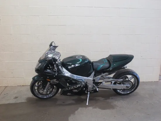 Front Wheel Axle 2001 Suzuki GSXR600 2333