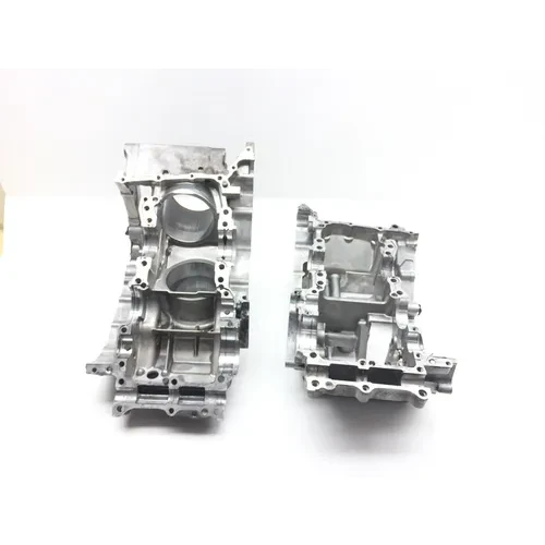 RC51 Upper Lower Center Cases Case from 2000 Honda RVT1000 SP1 x 2
