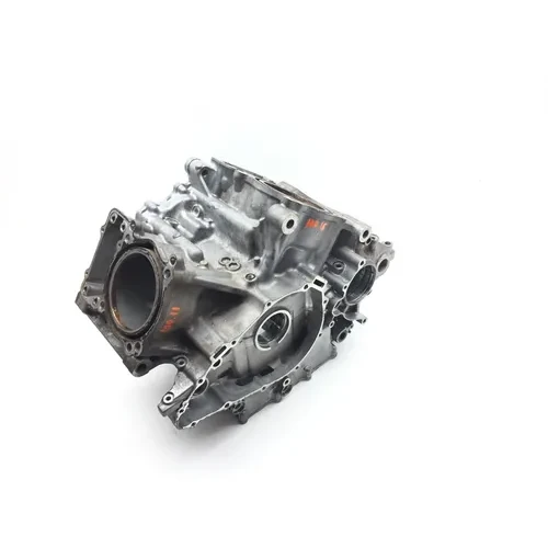 RC51 Upper Lower Center Cases Case from 2000 Honda RVT1000 SP1 x