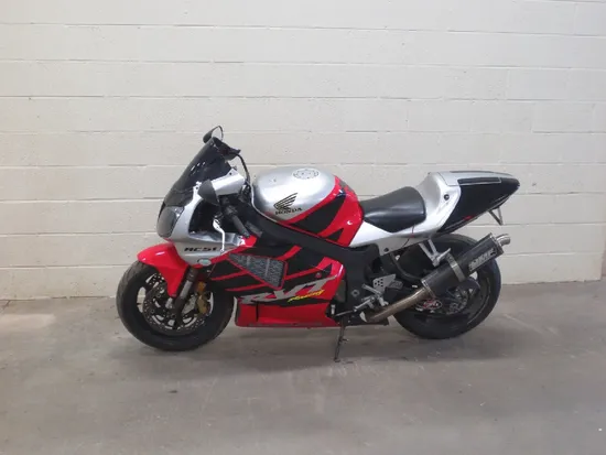 RC51 Oil Sending Unit from 2000 Honda RVT1000 SP1 5