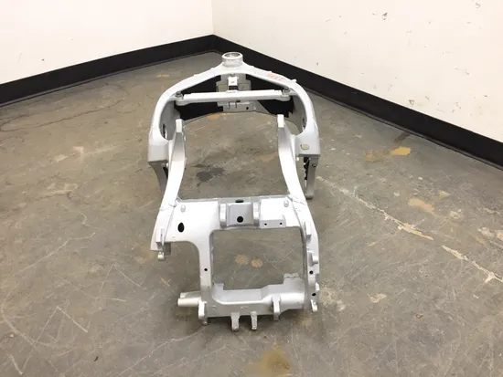 Main Frame Chassis CLN Ready To Go 2004 Yamaha FJR1300 2335A