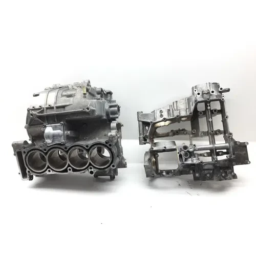 Upper Lower Center Cases Case 2004 Yamaha FJR1300 2335A x 9