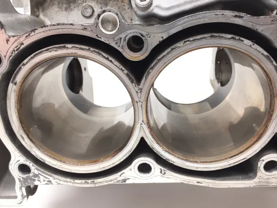 Upper Lower Center Cases Case 2004 Yamaha FJR1300 2335A x