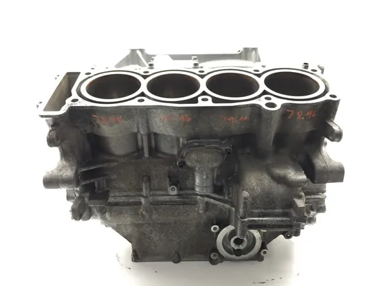 Upper Lower Center Cases Case 2004 Yamaha FJR1300 2335A x