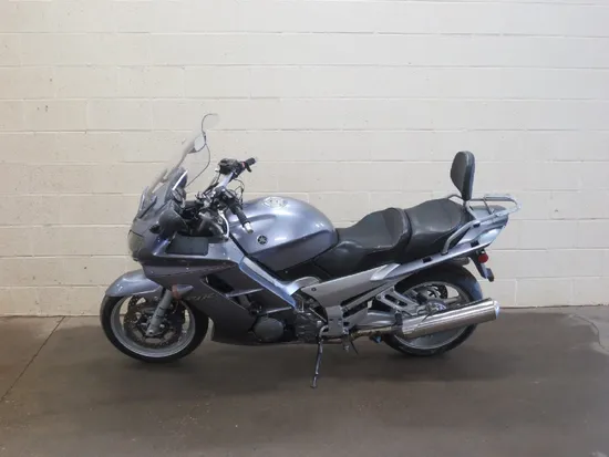 Left Side Cover 2004 Yamaha FJR1300 2335A x