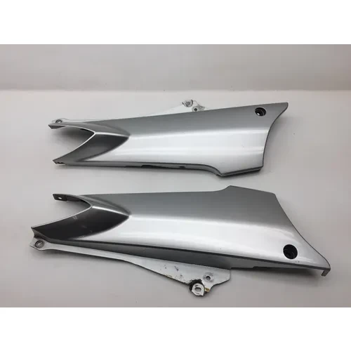 Left Side Cover 2004 Yamaha FJR1300 2335A x