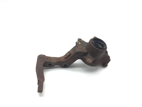 Right Front Spindle Steering Knuckle 2000 Yamaha Grizzly 600 YFM600F 4x4 2355A x