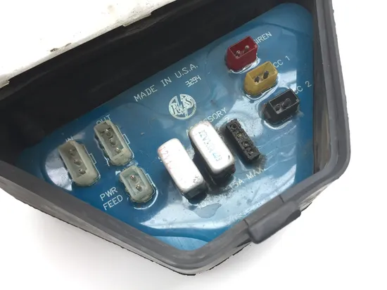 Fuse Box 1995 Harley-Davidson Electra Glide Police FLHTP 2369