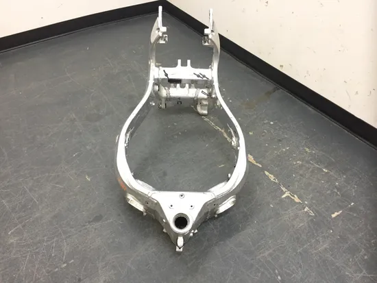 Main Frame Chassis CLN Ready To Go 2000 Suzuki Hayabusa GSX1300R 2367 x