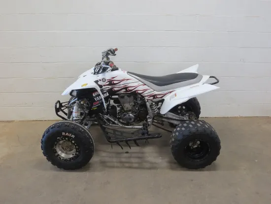 Engine Outer Clutch Cover 2004 Yamaha YFZ450 2376A