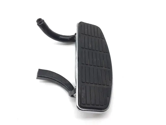 Right Driver Floorboard 94 Harley-Davidson Tour Glide Ultra Classic FLTCU 2374 x