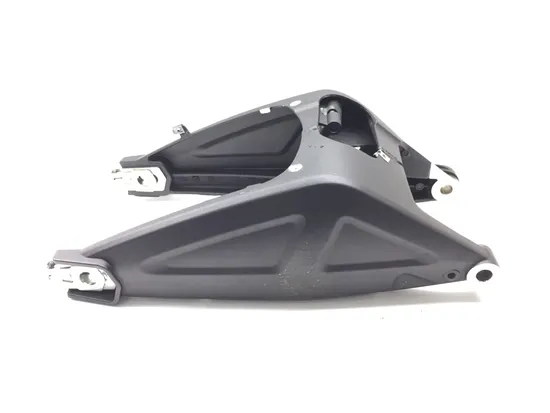 Swing Arm Swingarm 2012 Ducati Monster 696 ABS 2381 3