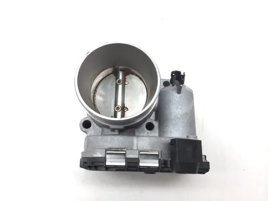 Engine Intake Throttle Body 2013 Can-Am Maverick 1000 4x4 XRS 2388 x 3