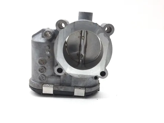 Engine Intake Throttle Body 2013 Can-Am Maverick 1000 4x4 XRS 2388 x 5