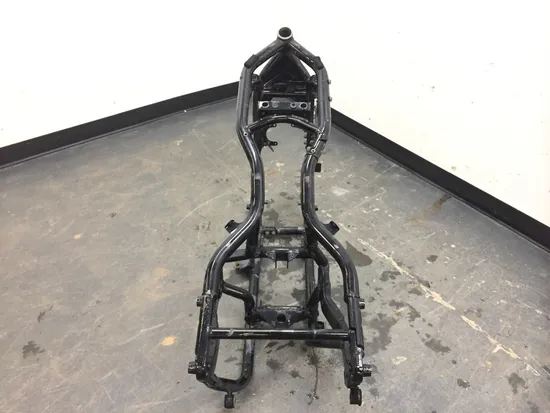 Main Frame Chassis 1999 Suzuki Intruder 1500 VL1500 2390
