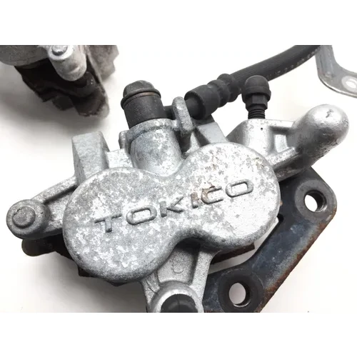 Left Right Front Brake Calipers Pads Set 2004 Suzuki Intruder 1500 VL1500 2391 x 9