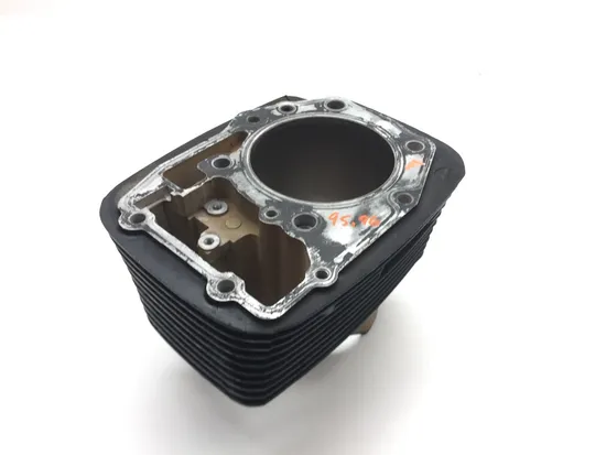 Engine Cylinder Jug W Piston Front 1999 Suzuki Intruder 1500 VL1500 2390