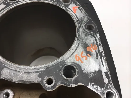 Engine Cylinder Jug W Piston Front 1999 Suzuki Intruder 1500 VL1500 2390