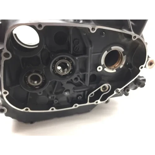 Engine Left Right Center Cases 1999 Suzuki Intruder 1500 VL1500 2390 x 3