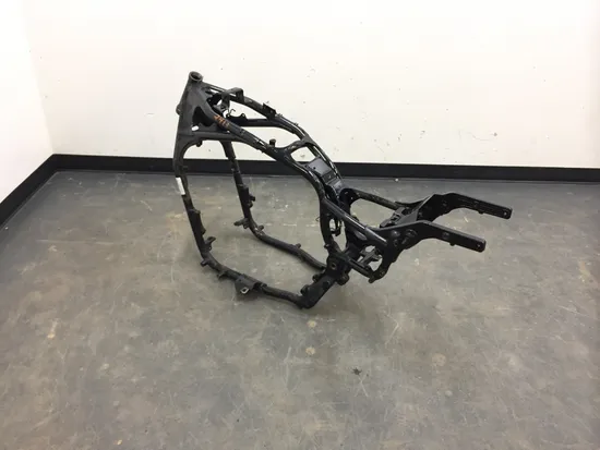 Main Frame Chassis CLN Ready To Go 2003 Kawasaki Vulcan 1500 Classic 2413