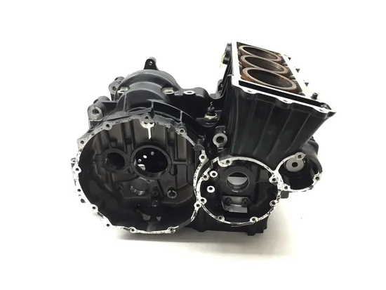 Upper Lower Center Cases Case 2001 Triumph Trophy 900 2353 x