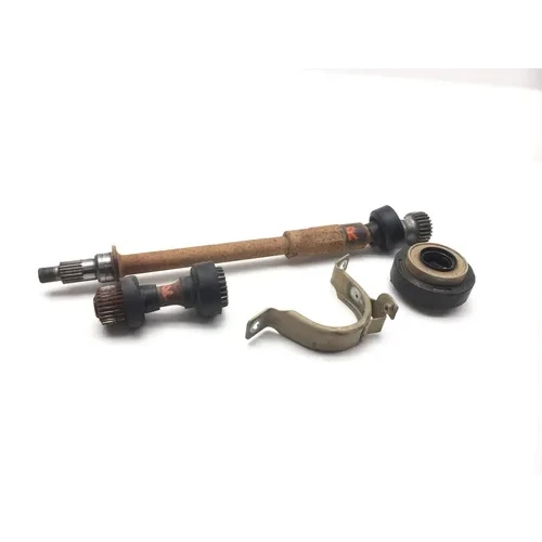 Rear Drive Shaft 2016 Yamaha Wolverine R-Spec YXE 700 4x4 FI 2432A 3