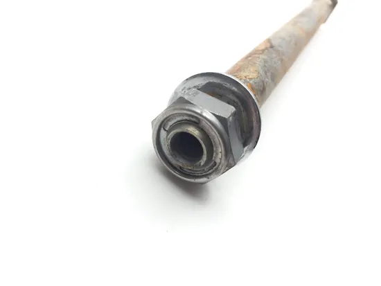 Rear Wheel Axle 2006 Yamaha YZF R1 2428A