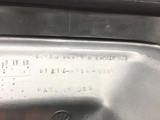 2003 Honda Golidwing 1500 GL1500 Left Lower Saddlebag Cover 2409A x