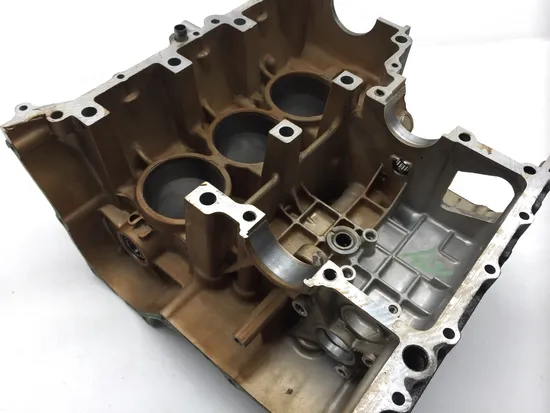 2003 Honda Golidwing 1500 GL1500 Engine Left Right Center Cases  2409A