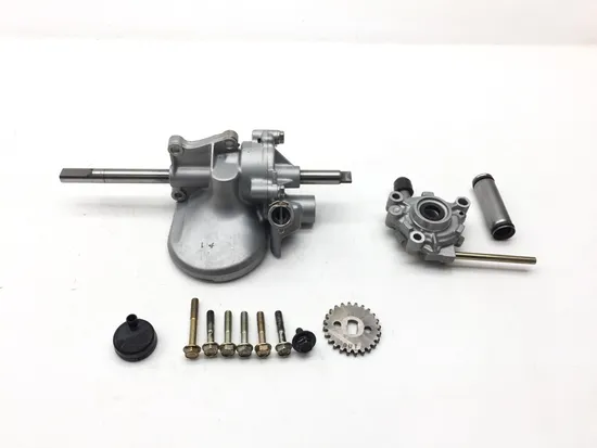 2003 Honda Golidwing 1500 GL1500 Engine Oil Pump Assembly 2409A