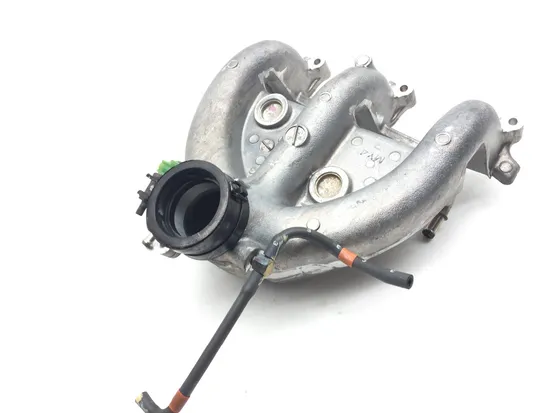 2003 Honda Golidwing 1500 GL1500 Engine Intake Manifold Set 2409A