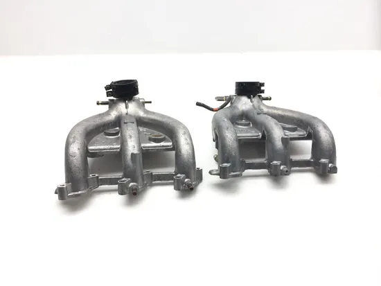 2003 Honda Golidwing 1500 GL1500 Engine Intake Manifold Set 2409A