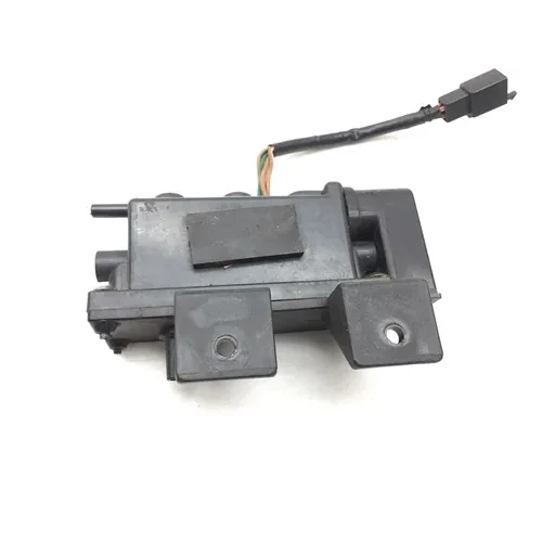 2003 Honda Golidwing 1500 GL1500 Air Valve Sensor 2409A 9