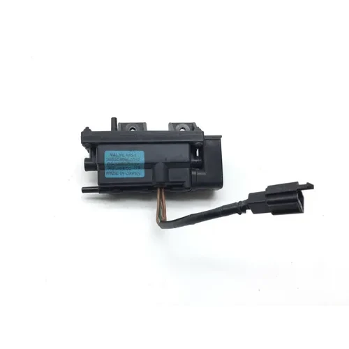 2003 Honda Golidwing 1500 GL1500 Air Valve Sensor 2409A 3